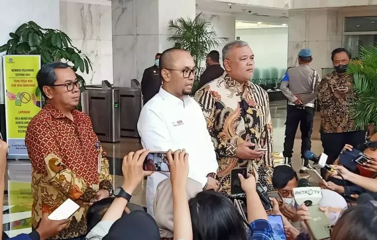 Pemerintah Perkuat Literasi Keuangan untuk Cegah Pencucian Uang dari Judi Online