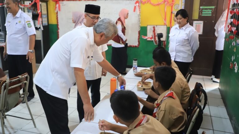 Stimulus Ekonomi Melalui Program Makan Bergizi Gratis Diapresiasi Masyarakat
