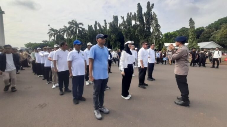 Retreat Kepala Daerah Meningkatkan Efektivitas dan Efisiensi Pemerintahan