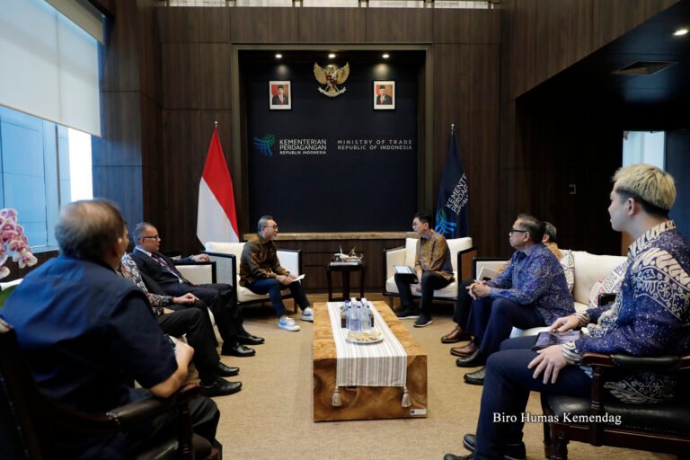 Kelompok Pengusaha Wanita Berperan Dalam Menggerakkan Pemerataan Ekonomi Nasional