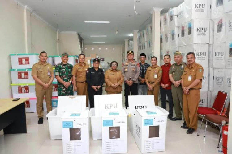 Pemilih Antusias Berpartisipasi dalam PSU