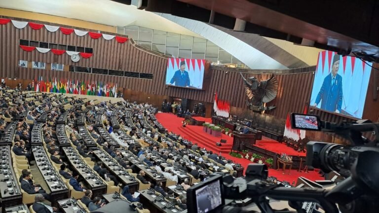 PUIC ke-19 Resmi Dibuka, Presiden Prabowo Gelorakan Visi Indonesia untuk Kemajuan Dunia Islam