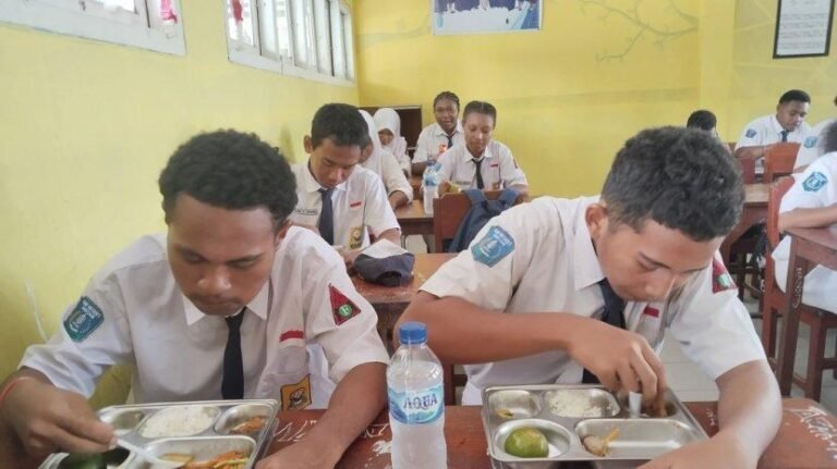 Program MBG Catatkan Prestasi Gemilang, Pemerintah Daerah Berlomba Sediakan Lahan