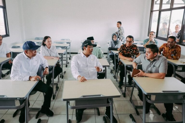 Sekolah Rakyat dan Pendidikan Bermutu: Etika Negara yang Hadir 24 Jam