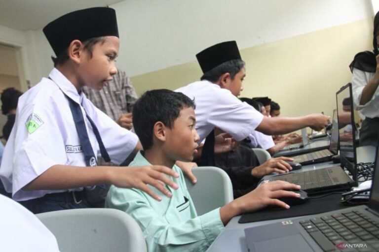 Pemerintah Gelar Retreat Demi Samakan Persepsi Kepala Sekolah Rakyat