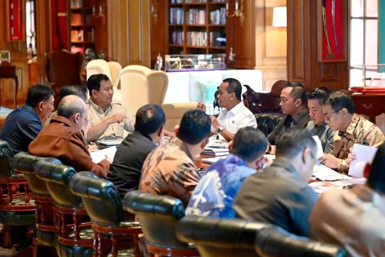 Hilirisasi Jadi Motor Penyerapan Tenaga Kerja Nasional