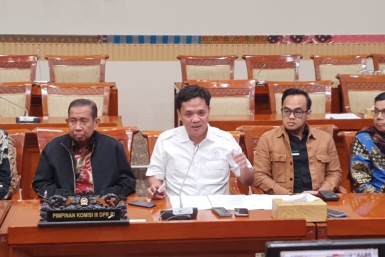 Komitmen Pemerintah dan DPR Wujudkan RKUHAP yang Inklusif dan Humanis