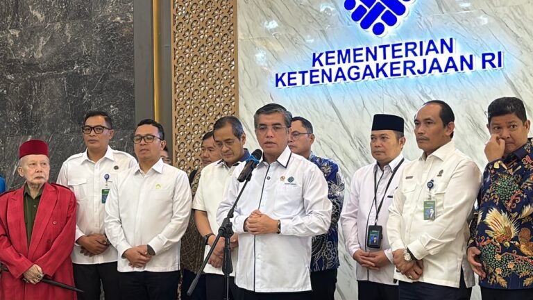 Pemerintah Berikan Kesempatan Bagi Lulusan Baru Melalui Program Magang Nasional