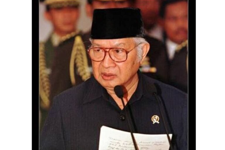 Negara Hormati Jasa Soeharto, Penganugerahan Pahlawan Nasional Tepat dan Objektif