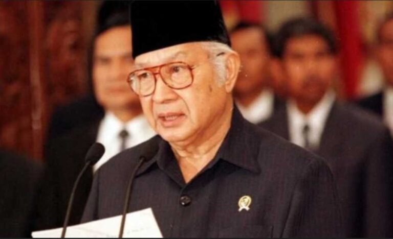 Jaga Situasi Kondusif,  Publik Diminta Tak Terpengaruh Provokasi Gelar Pahlawan Soeharto