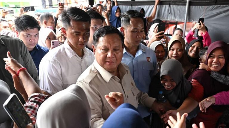 Presiden Prabowo Tegaskan Penindakan Tegas Penebangan Hutan Pasca Bencana di Sumatera