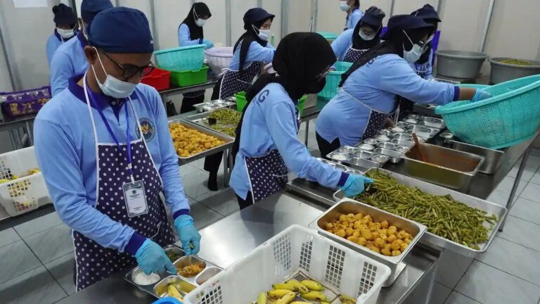 Ekspansi Distribusi Program MBG Terus Dilakukan Hingga ke Daerah Perbatasan