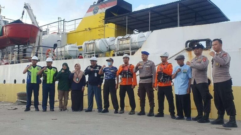 Pemerintah Perkuat Gotong Royong dan Deteksi Dini, Jamin Stabilitas Keamanan Nataru 2025/2026
