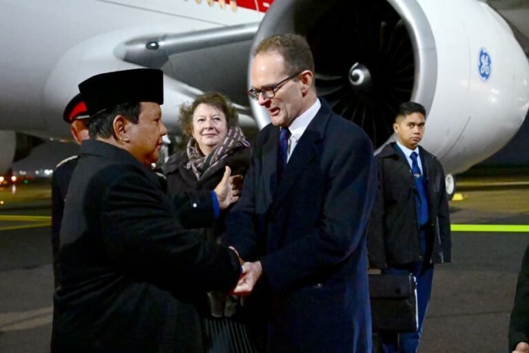 Kunjungan Presiden Prabowo ke Inggris Tegaskan Arah Diplomasi Global