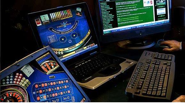  Judi Daring: Ancaman Moral, Sosial, dan Ekonomi yang Harus Dihentikan