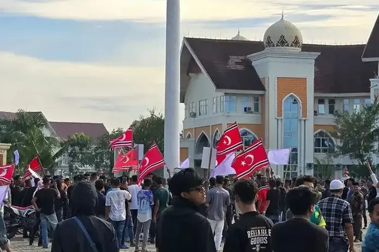 Pemerintah Hadir di Aceh, Masyarakat Dukung Pemulihan Infrastruktur dan Tolak Eksistensi Bendera GAM
