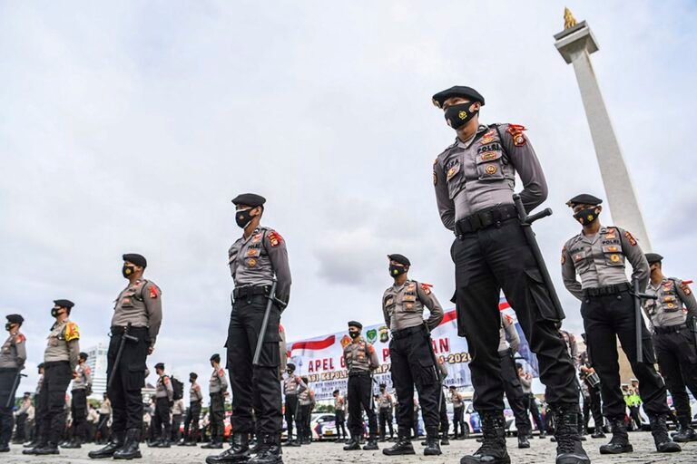 Menjaga Ketenteraman Ramadan melalui Kolaborasi TNI–Polri