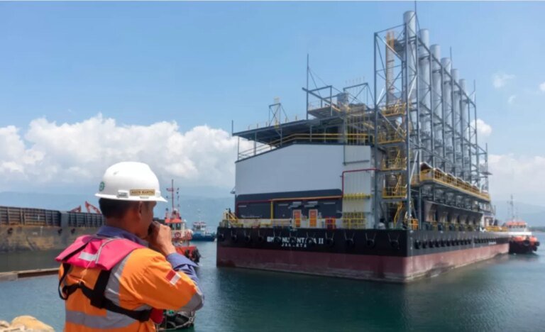 Mendorong Industrialisasi Lewat Penguatan Hilirisasi Energi Bersih