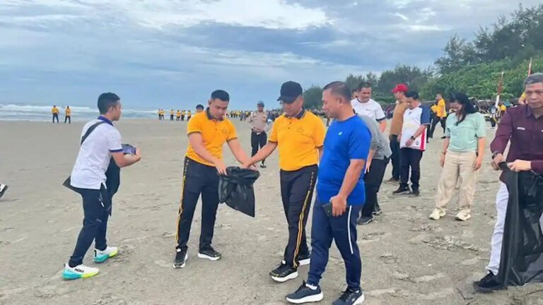 Presiden Inisiasi Gerakan Indonesia ASRI untuk Penanganan Sampah dan Penataan Lingkungan