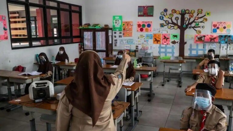 Sekolah Rakyat dan Jaminan Hak Anak atas Pendidikan Bermutu