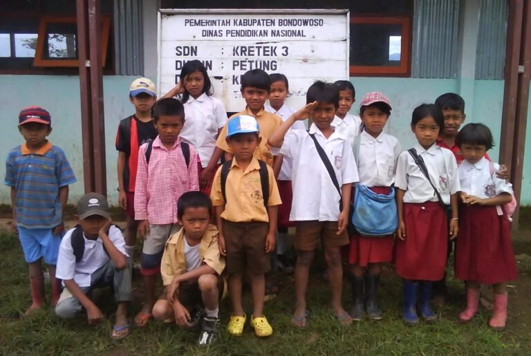 Penajaman Sasaran Sekolah Rakyat melalui Pendekatan Desil