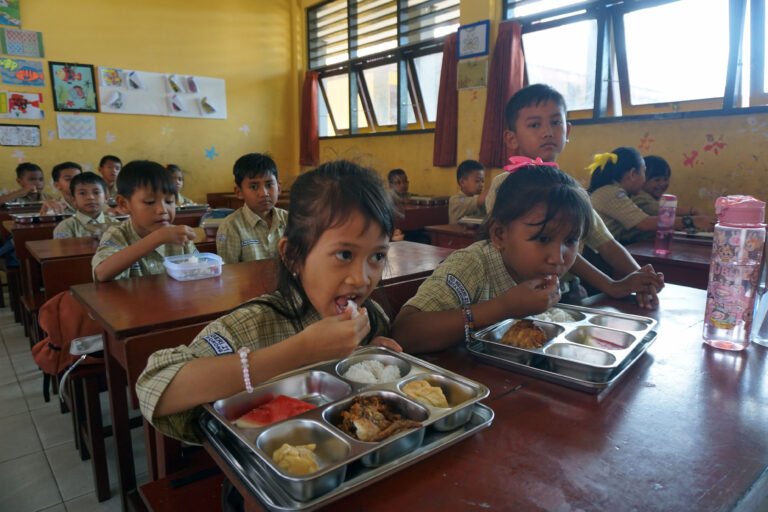 MBG Jadi Instrumen Pemerataan Pendidikan Bermutu di Daerah