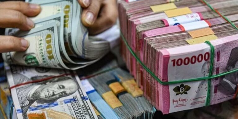 Dunia Bergejolak, Rupiah Indonesia Tetap Stabil