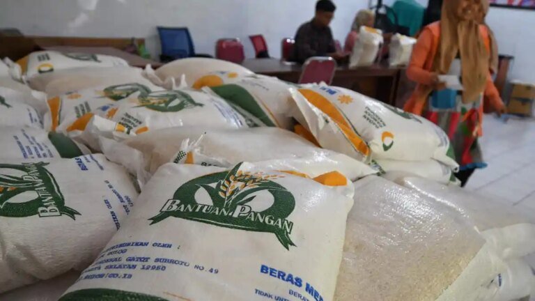 Bantuan Pangan Diperpanjang hingga April, Daya Beli Masyarakat Dijaga