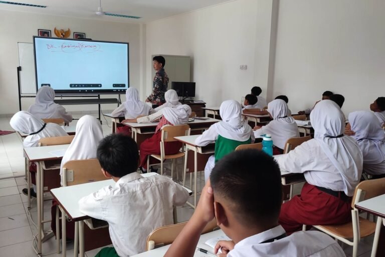 Pemerintah Pastikan Sekolah Rakyat Diawasi Secara Menyeluruh