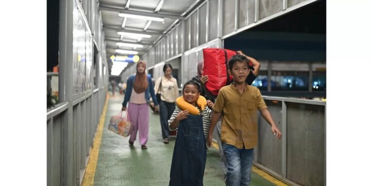 Pemerintah Beri Stimulus Libur Sekolah, Tiket Pesawat hingga Kereta Didiskon