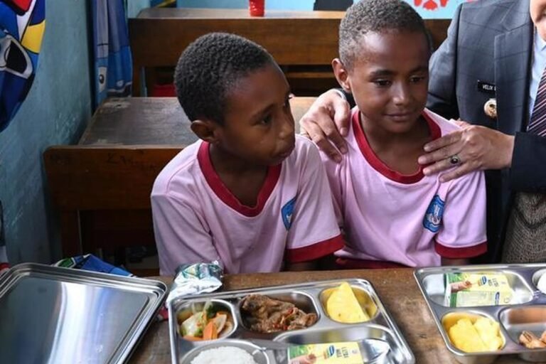 MBG Papua Hadirkan Manfaat Ganda bagi Generasi Muda dan Ekonomi Daerah