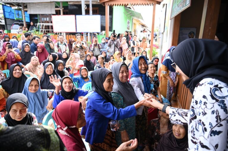 Peran Daerah Mewujudkan Digitalisasi Bansos Makin Tepat Sasaran