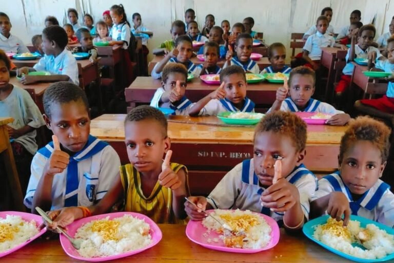 Papua Jadi Prioritas Utama Program MBG untuk Tekan Angka Stunting