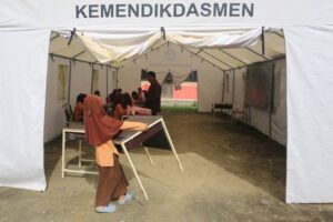 Pemerintah Percepat Revitalisasi Ribuan Sekolah, Siswa Pascabencana Jadi Prioritas