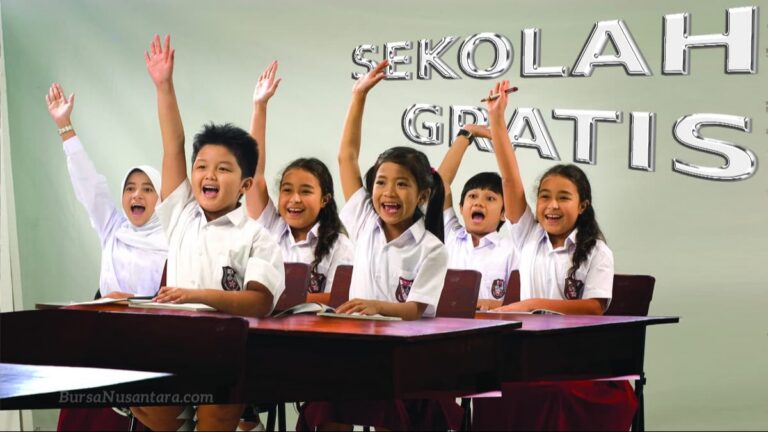 Pemerintah Pastikan Semua Anak Bisa Sekolah Gratis Sampai Sarjana