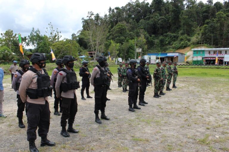 Aparat Keamanan Kejar Pelaku Pembunuhan Sopir Travel di Papua Pegunungan