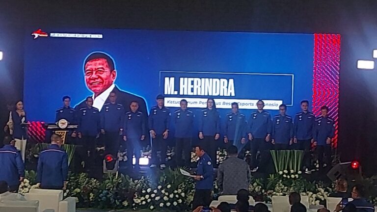 Pelantikan PB ESI, Menpora Dukung Herindra Perkuat Prestasi Esports Indonesia